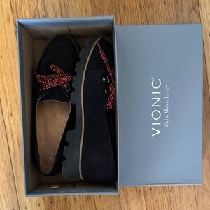 Vionic Women's Teagan Loafers with original box